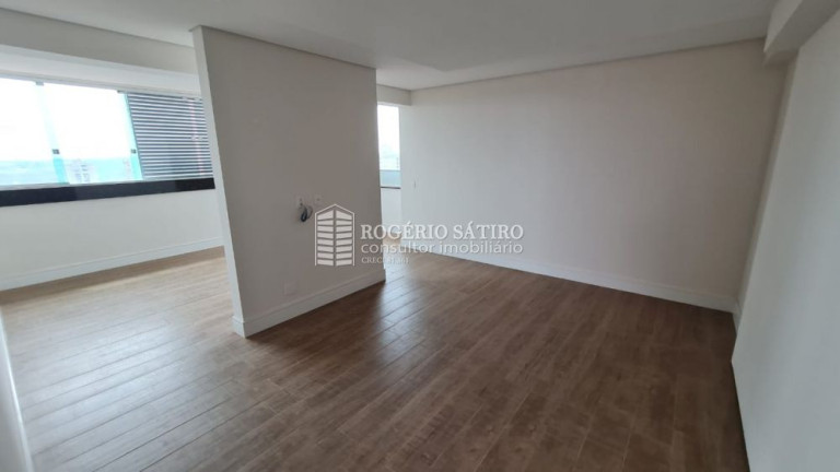 Imagem Cobertura com 5 Quartos à Venda, 557 m² em Mercês - Uberaba