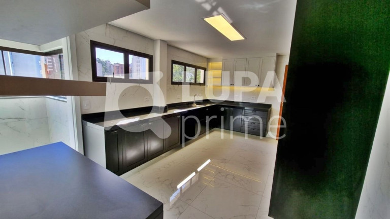 Imagem Apartamento com 4 Quartos à Venda, 195 m² em Morumbi - São Paulo