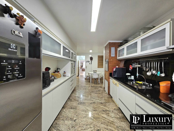 Imagem Apartamento com 3 Quartos à Venda, 187 m² em Itaim Bibi - São Paulo Imagem Apartamento com 3 Quartos à Venda, 187 m² em Itaim Bibi - São Paulo