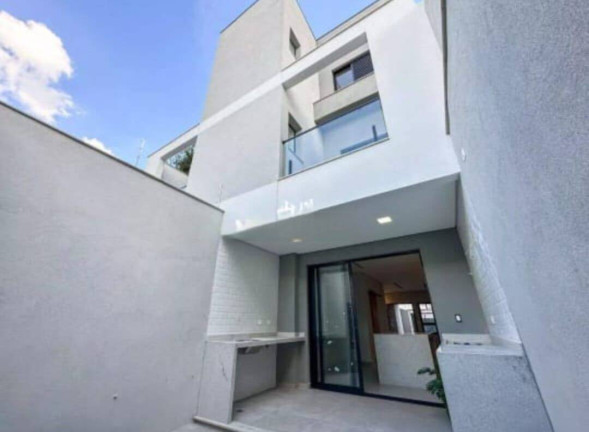 Imagem Casa com 4 Quartos à Venda, em Vila Carrão - São Paulo Imagem Casa com 4 Quartos à Venda, em Vila Carrão - São Paulo