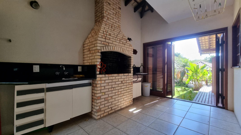 Imagem Casa de Condomínio com 3 Quartos à Venda, 421 m² em Ferradura - Armação Dos Búzios