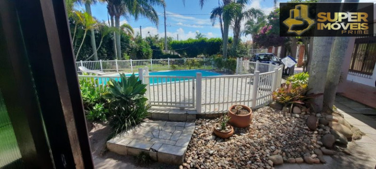 Imagem Casa com 4 Quartos à Venda, 1.177 m² em Laranjal - Pelotas