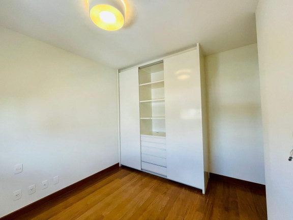 Imagem Apartamento com 3 Quartos à Venda, 215 m² em Sumaré - São Paulo