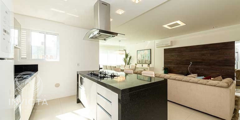 Imagem Apartamento com 3 Quartos à Venda, 130 m² em Centro - Balneário Camboriú Imagem Apartamento com 3 Quartos à Venda, 130 m² em Centro - Balneário Camboriú