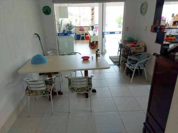 Imagem Casa com 6 Quartos à Venda, 674 m² em Cidade Nova Peruibe - Peruíbe