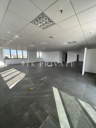 Sala Comercial para Alugar, 300 m² em Parque Industrial Tomas Edson - São Paulo