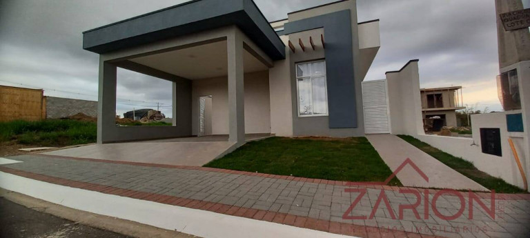 Casa com 3 Quartos à Venda, 130 m² em Caminho Novo - Tremembé