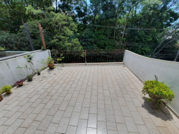 Imagem Sobrado com 3 Quartos à Venda, 226 m² em Jardim Peri Peri - São Paulo