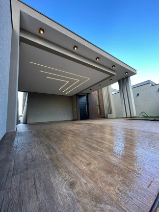 Imagem Casa com 3 Quartos à Venda, 460 m² em Setor Habitacional Vicente Pires - Brasília Imagem Casa com 3 Quartos à Venda, 460 m² em Setor Habitacional Vicente Pires - Brasília