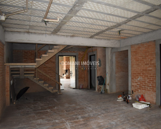 Imagem Imóvel com 52 Quartos à Venda, 1.845 m² em Região De Capivari - Campos Do Jordão Imagem Imóvel com 52 Quartos à Venda, 1.845 m² em Região De Capivari - Campos Do Jordão