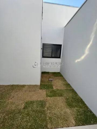 Casa com 2 Quartos à Venda, 125 m² em Laranjeiras - Uberlândia