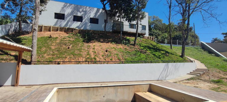 Imagem Casa com 3 Quartos à Venda, 800 m² em Estância Santa Maria Do Portão - Atibaia