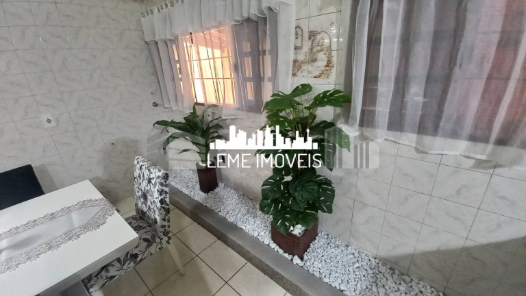 Imagem Sobrado com 4 Quartos à Venda, 265 m² em Jardim Iguatemi - São Paulo Imagem Sobrado com 4 Quartos à Venda, 265 m² em Jardim Iguatemi - São Paulo
