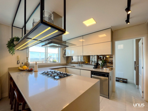Imagem Cobertura com 3 Quartos à Venda, 223 m² em Barreiros - São José