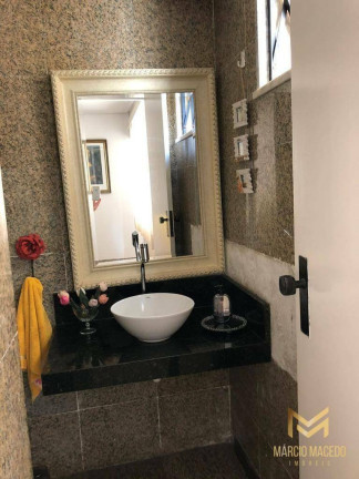 Imagem Apartamento com 4 Quartos à Venda, 215 m² em Meireles - Fortaleza