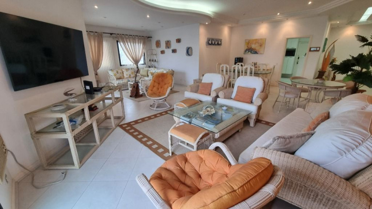 Imagem Apartamento com 4 Quartos à Venda, 200 m² em Pitangueiras - Guarujá Imagem Apartamento com 4 Quartos à Venda, 200 m² em Pitangueiras - Guarujá
