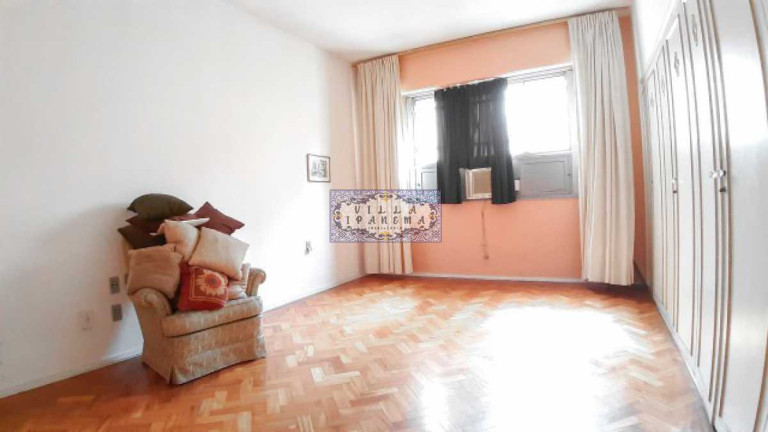 Imagem Apartamento com 3 Quartos à Venda, 280 m² em Copacabana - Rio De Janeiro Imagem Apartamento com 3 Quartos à Venda, 280 m² em Copacabana - Rio De Janeiro