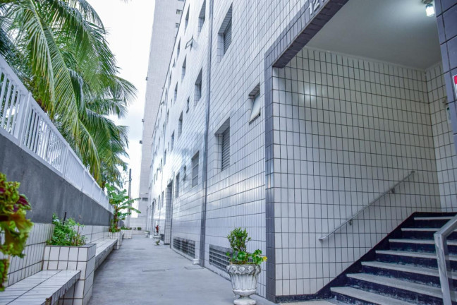 Imagem Kitnet com 1 Quarto à Venda, 40 m² em Mirim - Praia Grande Imagem Kitnet com 1 Quarto à Venda, 40 m² em Mirim - Praia Grande