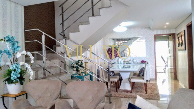Imagem Casa com 4 Quartos à Venda, 320 m² em Residencial Porto Seguro - Goiânia Imagem Casa com 4 Quartos à Venda, 320 m² em Residencial Porto Seguro - Goiânia