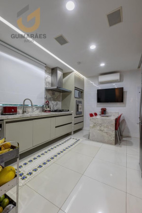 Imagem Casa com 5 Quartos à Venda, 300 m² em Miragem - Lauro De Freitas Imagem Casa com 5 Quartos à Venda, 300 m² em Miragem - Lauro De Freitas