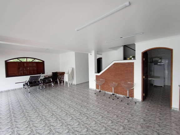 Imagem Chácara com 6 Quartos à Venda, 1 m² em Centro - Piracaia Imagem Chácara com 6 Quartos à Venda, 1 m² em Centro - Piracaia