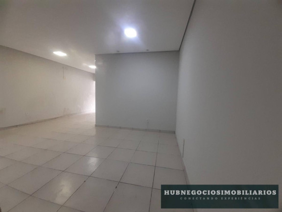 Sala Comercial à Venda, 90 m² em Centro - Montes Claros