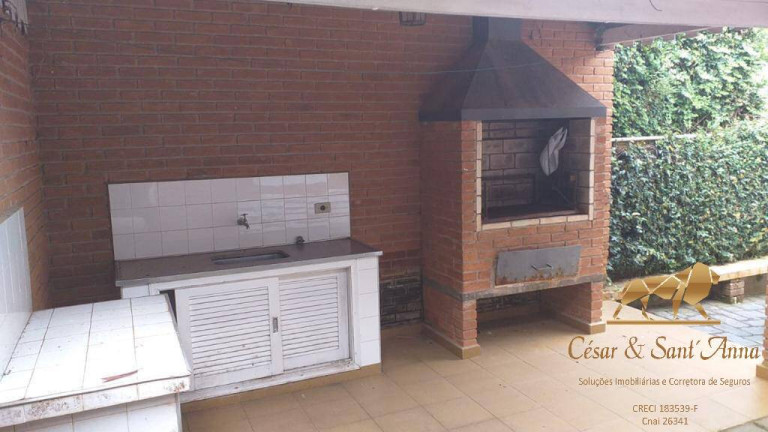 Imagem Casa com 3 Quartos à Venda, 220 m² em Campos Do Jordão
