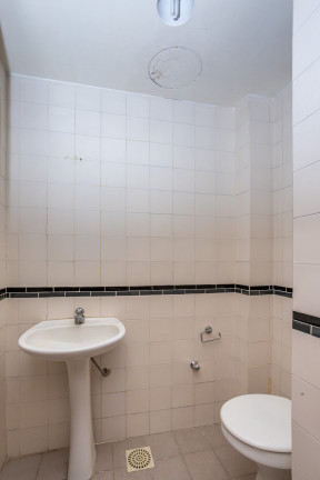 Imagem Sala Comercial à Venda, 33 m² em Rio Branco - Porto Alegre Imagem Sala Comercial à Venda, 33 m² em Rio Branco - Porto Alegre