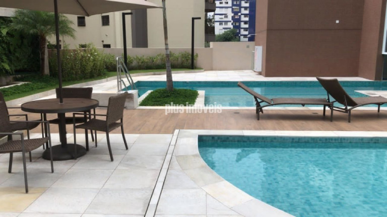 Apartamento com 4 Quartos à Venda, 272 m² em Aclimação - São Paulo
