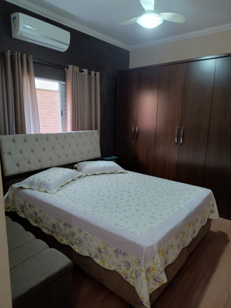 Imagem Casa com 3 Quartos à Venda, 162 m² em Zona Industrial - Sorocaba Imagem Casa com 3 Quartos à Venda, 162 m² em Zona Industrial - Sorocaba
