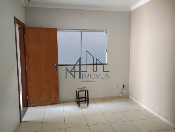 Casa com 3 Quartos à Venda, 180 m² em Residencial Center Ville - Goiânia