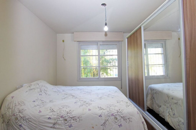 Imagem Imóvel com 3 Quartos à Venda, 77 m² em Teresópolis - Porto Alegre Imagem Imóvel com 3 Quartos à Venda, 77 m² em Teresópolis - Porto Alegre
