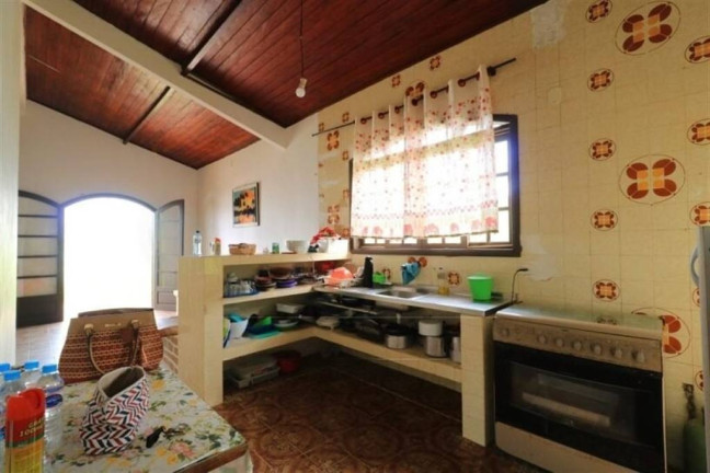 Imagem Casa com 3 Quartos à Venda, 220 m² em Belmira Novaes - Peruibe