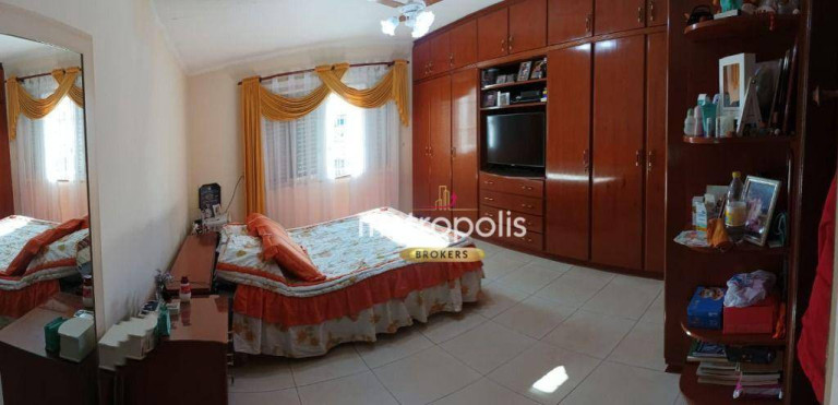 Imagem Sobrado com 4 Quartos à Venda, 310 m² em São João Clímaco - São Paulo Imagem Sobrado com 4 Quartos à Venda, 310 m² em São João Clímaco - São Paulo