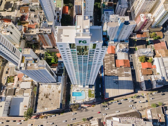 Imagem Apartamento com 4 Quartos à Venda, 129 m² em Centro - Balneário Camboriú Imagem Apartamento com 4 Quartos à Venda, 129 m² em Centro - Balneário Camboriú