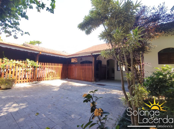 Casa com 6 Quartos à Venda, 200 m² em Itaguá - Ubatuba