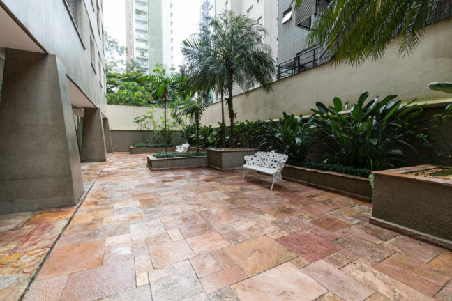 Imagem Apartamento com 1 Quarto à Venda, 134 m² em Itaim Bibi - São Paulo Imagem Apartamento com 1 Quarto à Venda, 134 m² em Itaim Bibi - São Paulo