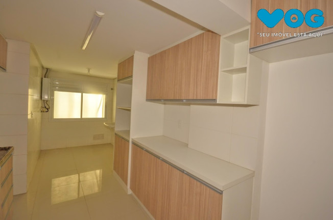 Imagem Imóvel com 2 Quartos à Venda, 87 m² em Passo Da Areia - Porto Alegre Imagem Imóvel com 2 Quartos à Venda, 87 m² em Passo Da Areia - Porto Alegre
