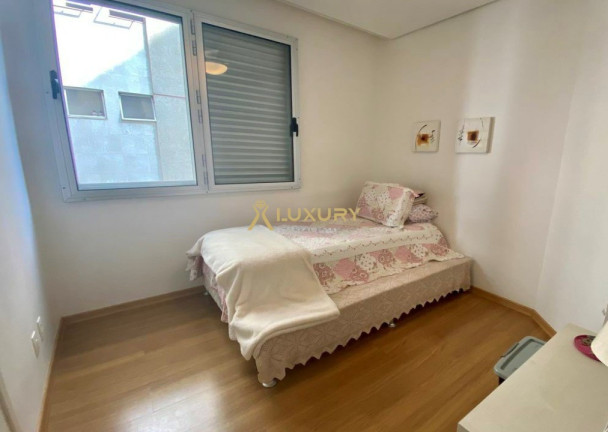 Imagem Imóvel com 3 Quartos à Venda, 97 m² em Lourdes - Belo Horizonte