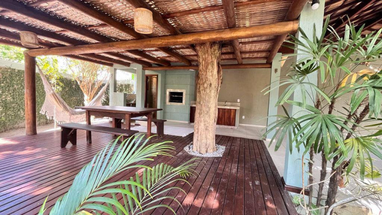 Imagem Casa com 3 Quartos à Venda, 750 m² em Taperapuan - Porto Seguro