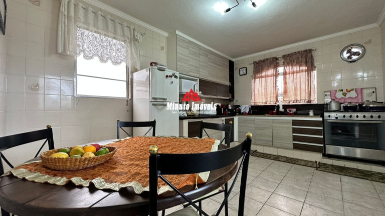 Imagem Casa com 3 Quartos à Venda, 220 m² em Jardim Pacaembu - Jundiaí Imagem Casa com 3 Quartos à Venda, 220 m² em Jardim Pacaembu - Jundiaí