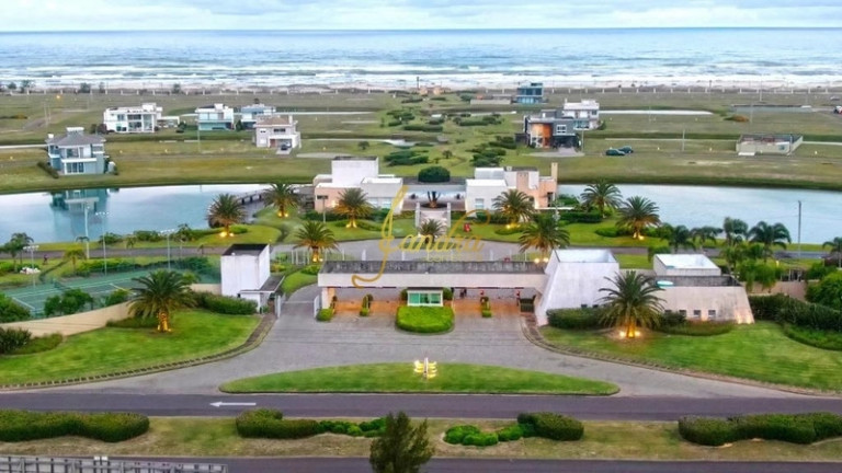 Imagem Terreno à Venda, 458 m² em Capao Novo Posto 9 Village - Capão Da Canoa Imagem Terreno à Venda, 458 m² em Capao Novo Posto 9 Village - Capão Da Canoa