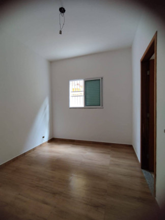 Imagem Casa de Condomínio com 2 Quartos à Venda, 76 m² em Mirim - Praia Grande