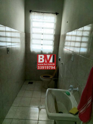 Imagem Casa com 2 Quartos à Venda, 130 m² em Vila Da Penha - Rio De Janeiro Imagem Casa com 2 Quartos à Venda, 130 m² em Vila Da Penha - Rio De Janeiro