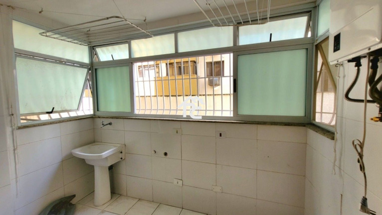Imagem Apartamento com 3 Quartos à Venda, 115 m² em Icaraí - Niterói Imagem Apartamento com 3 Quartos à Venda, 115 m² em Icaraí - Niterói