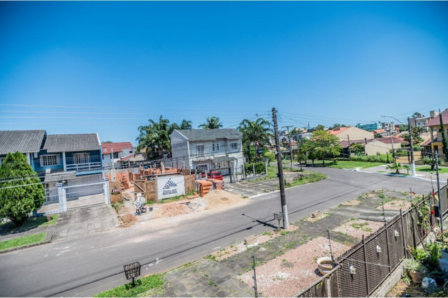 Imagem Casa com 3 Quartos à Venda, 135 m² em Rubem Berta - Porto Alegre Imagem Casa com 3 Quartos à Venda, 135 m² em Rubem Berta - Porto Alegre
