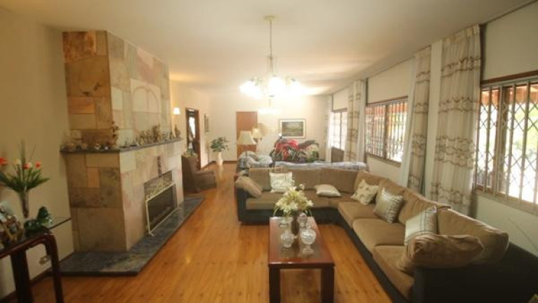 Imagem Casa com 5 Quartos à Venda, 750 m² em Quinta Da Barra - Teresópolis Imagem Casa com 5 Quartos à Venda, 750 m² em Quinta Da Barra - Teresópolis