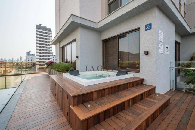 Imagem Apartamento com 3 Quartos à Venda, 132 m² em Fazenda - Itajaí Imagem Apartamento com 3 Quartos à Venda, 132 m² em Fazenda - Itajaí