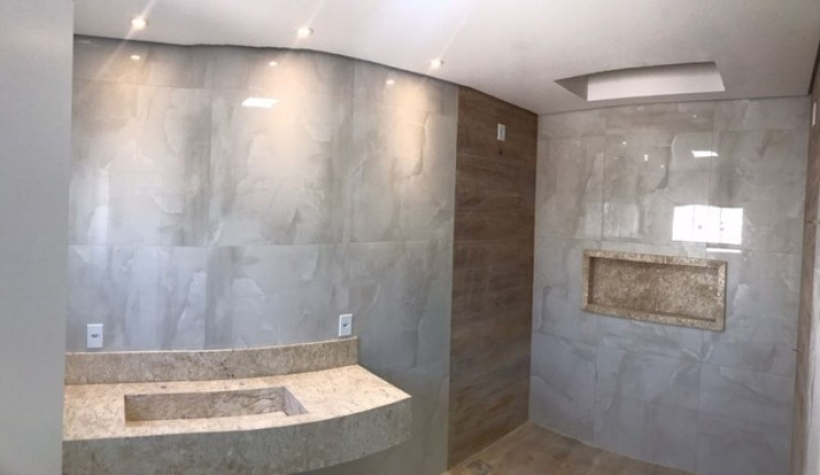 Imagem Casa com 3 Quartos à Venda, 250 m² em Setor Habitacional Arniqueira (águas Claras) - Brasília Imagem Casa com 3 Quartos à Venda, 250 m² em Setor Habitacional Arniqueira (águas Claras) - Brasília