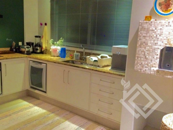 Imagem Casa com 3 Quartos à Venda, 220 m² em Jurerê Internacional - Florianópolis